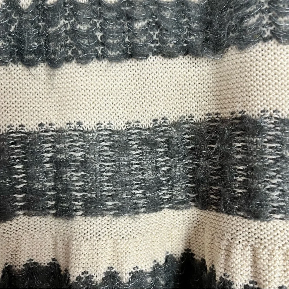Cambridge Dry Goods Sweater Skirt Gray and Cream Mixed Fibers